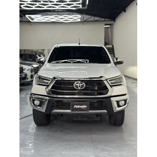 Toyota Hilux SR5 2025 Blanco Caracas