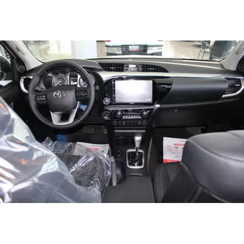 Toyota Hilux 2026 Blanco La Victoria