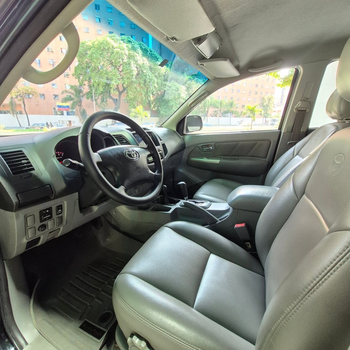 Toyota Kavak 2011 4x4 Negro