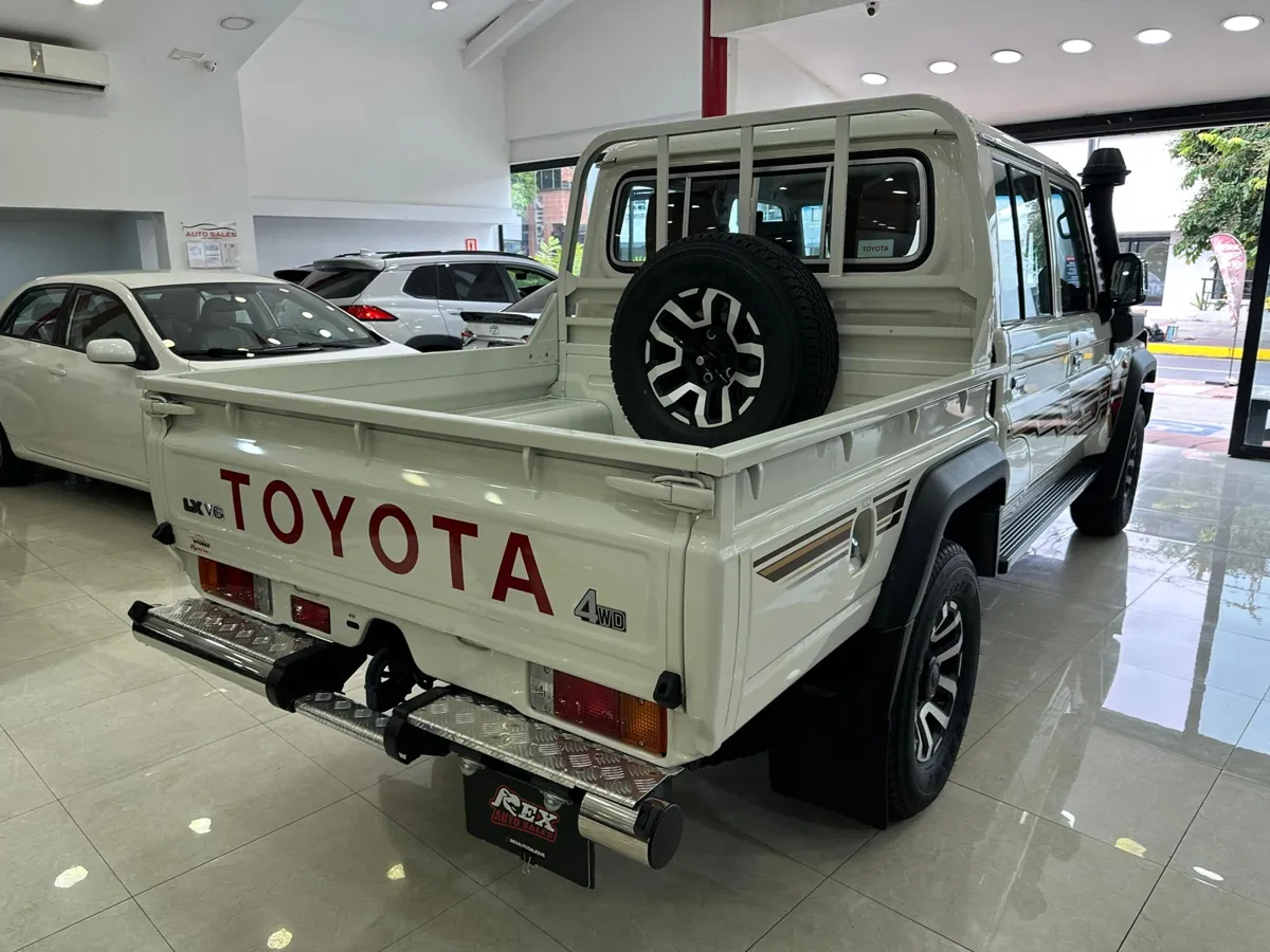 Toyota Land Cruiser 79 2024 Blanco Caracas