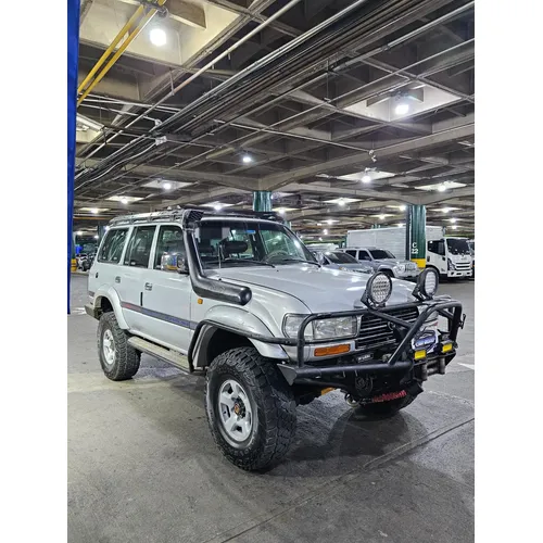 Toyota Lamd Cruiser Vx (autana) 2001