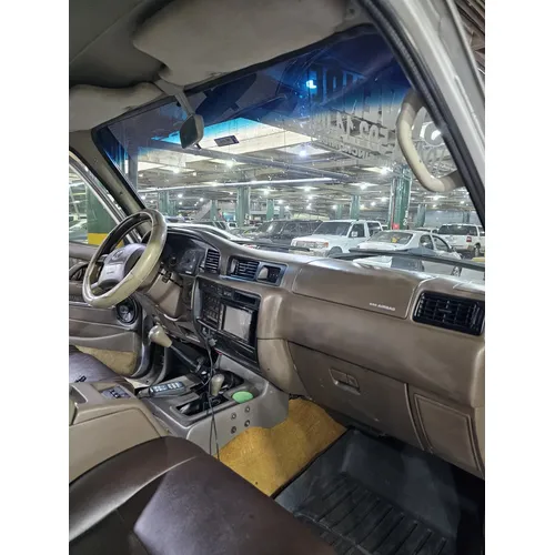 Toyota Lamd Cruiser Vx (autana) 2001