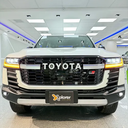 Toyota Land Cruiser 300 GR 2025 Blanco Caracas