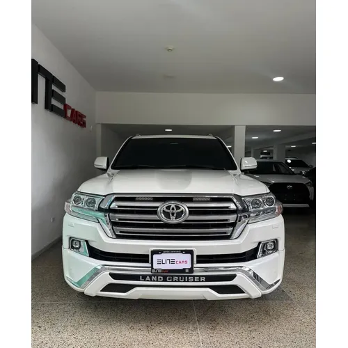 Toyota Land Cruiser 200 2021 Blanco Caracas