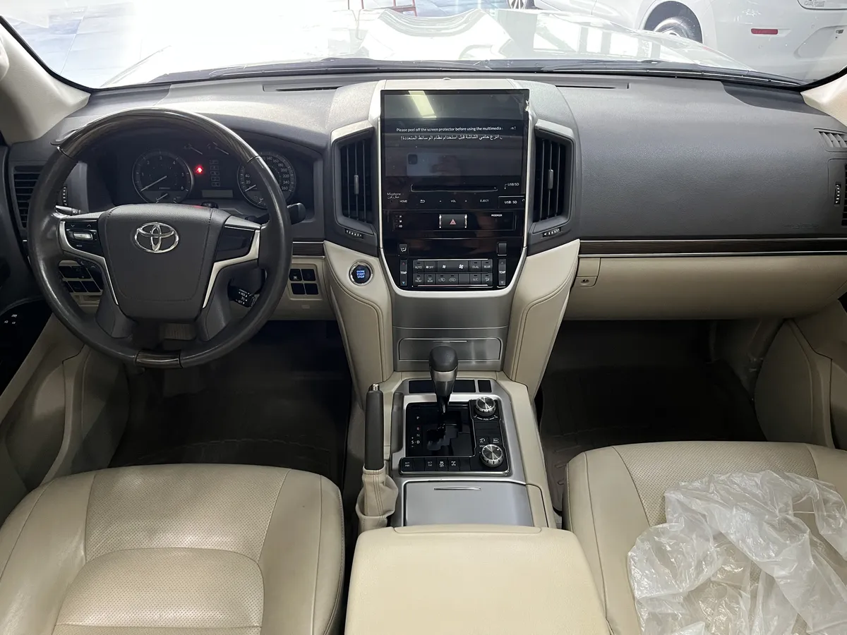 Toyota Land Cruiser 200 2021 Blanco Caracas