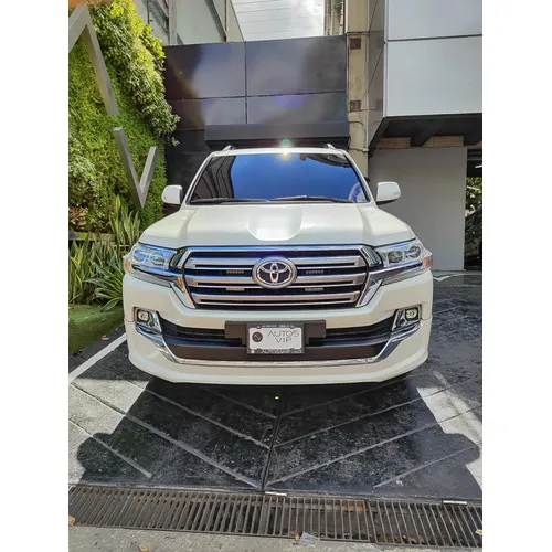 Toyota Land Cruiser 200 VX 2021 Blanco Caracas