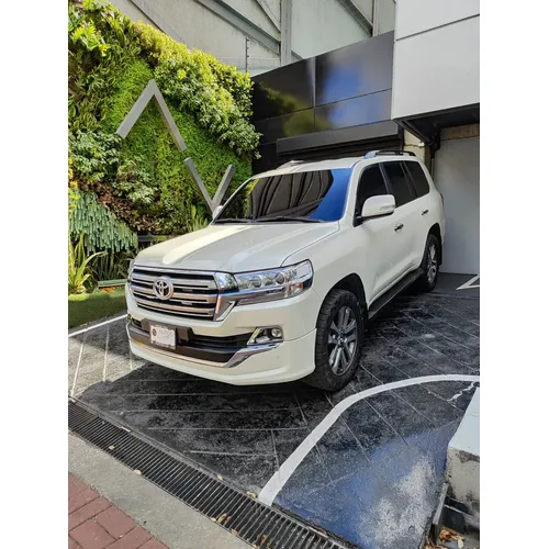 Toyota Land Cruiser 200 VX 2021 Blanco Caracas