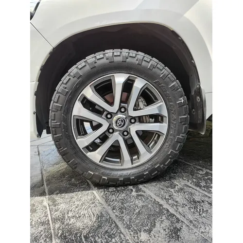 Toyota Land Cruiser 200 VX 2021 Blanco Caracas