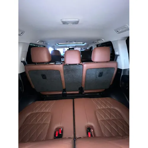 Toyota Land Cruiser 200 VX 2017 Negro Barquisimeto