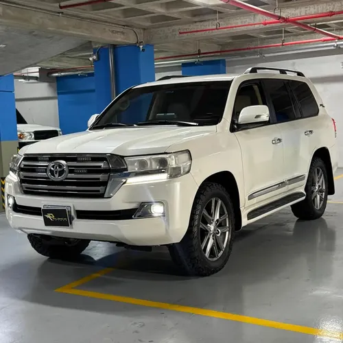 Toyota Land Cruiser 200 2016 Blanco Caracas