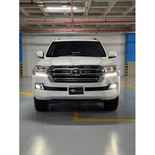 Toyota Land Cruiser 200 2016 Blanco Caracas