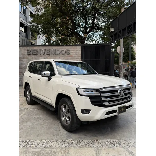 Toyota Land Cruiser 300 Vx 2024 Blanco Caracas