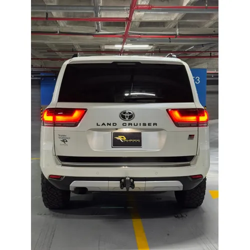 Toyota Land Cruiser 2022 Blanco Caracas