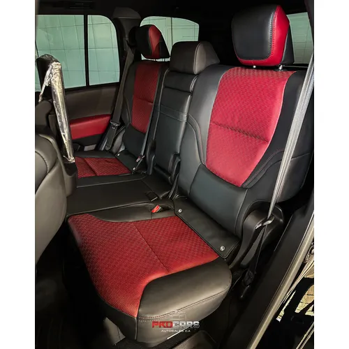 Toyota Land Cruiser 300 GR 2022 Negro Caracas