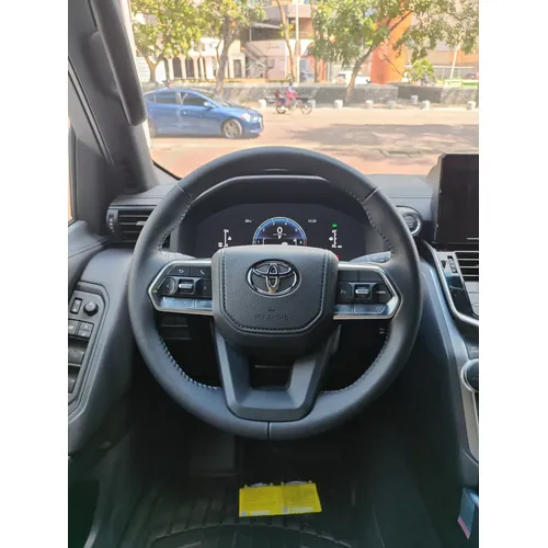Toyota Land Cruiser 300 GX.R 2026 Blanco Caracas