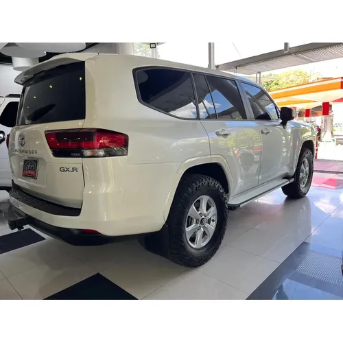 Toyota Land Cruiser 300 GX.R 2025 Blanco Caracas
