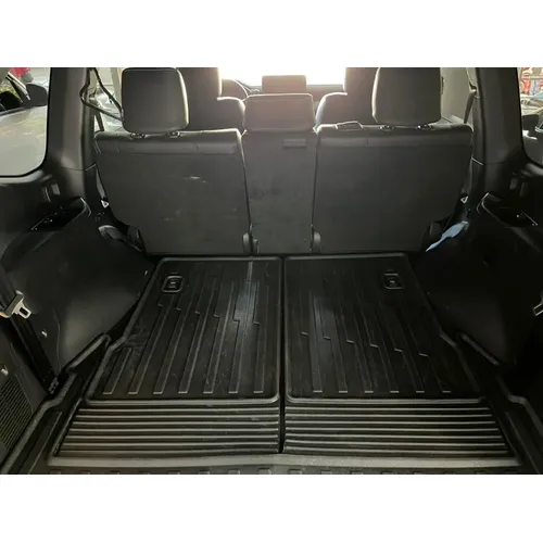 Toyota Land Cruiser 300 GX.R 2025 Blanco Caracas