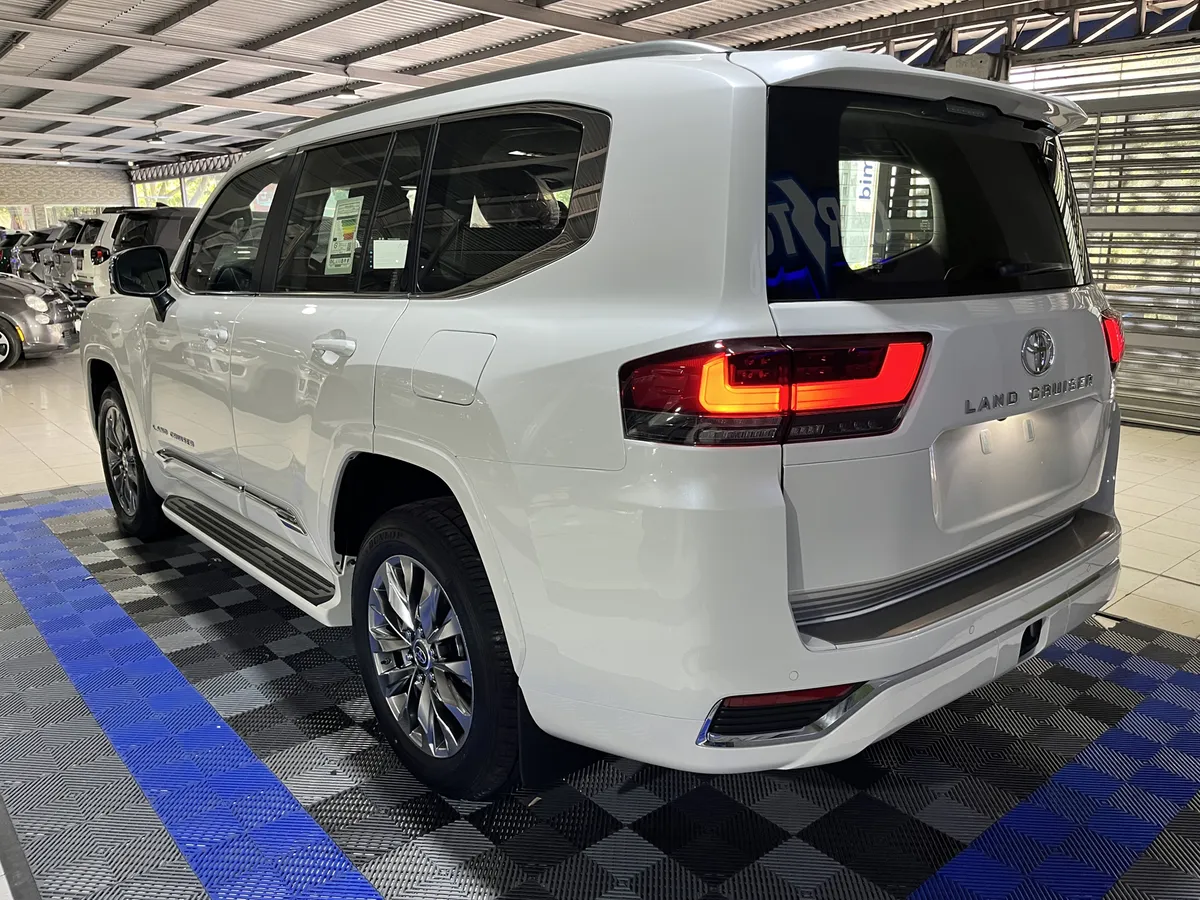 Toyota Land Cruiser 300 Vx 2025 Blanco Caracas