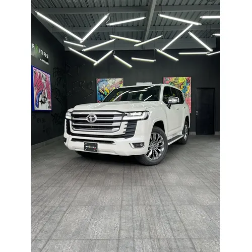 Toyota Land Cruiser 300 VX 2025 Blanco Caracas