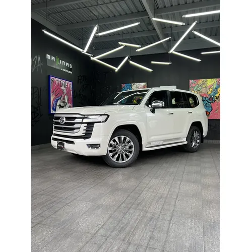 Toyota Land Cruiser 300 VX 2025 Blanco Caracas