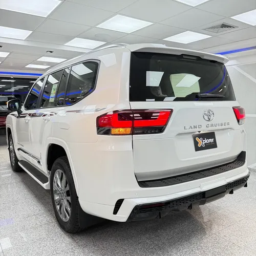 Toyota Land Cruiser 300 VX.R 2025 Blanco Caracas