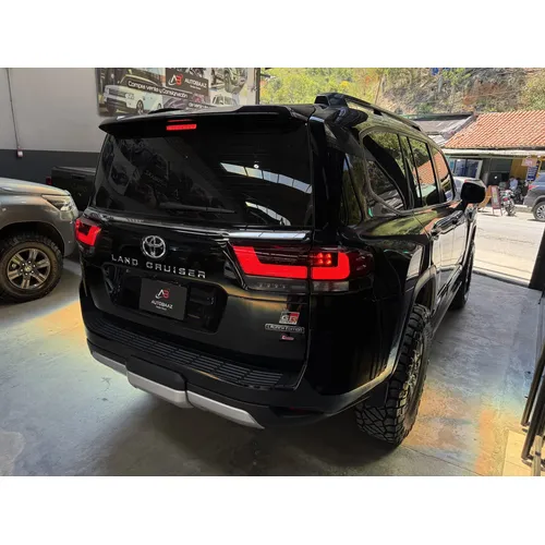Toyota Land Cruiser 2024 Negro Caracas