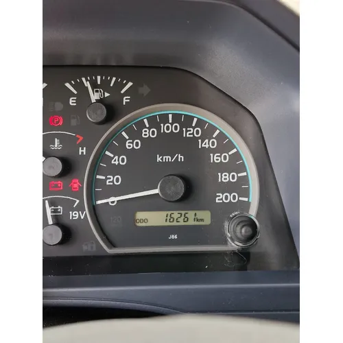 Toyota Land Cruiser 2023 Blanco Maracay