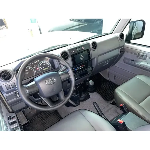 Toyota Land Cruiser Machito 2026 Plateado Caracas