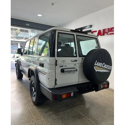 Toyota Land Cruiser 76 LX 2024 Blanco Caracas