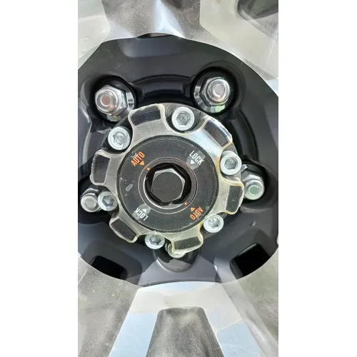 Toyota Land Cruiser 76 2024 Marrón Caracas