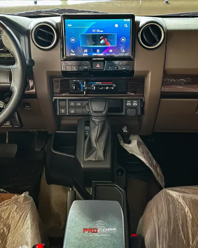 Toyota Land Cruiser 79 2024 Beige Caracas