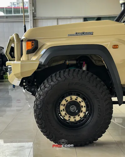 Toyota Land Cruiser 79 2024 Beige Caracas