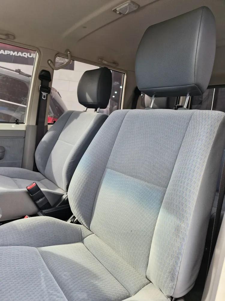 Toyota Land Cruiser 2023 Blanco Maracay