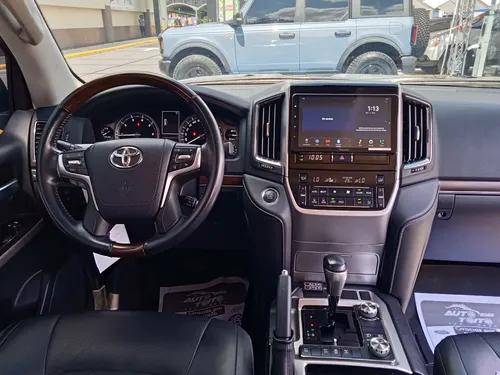 Toyota Land Cruiser 2021 Plateado Caracas