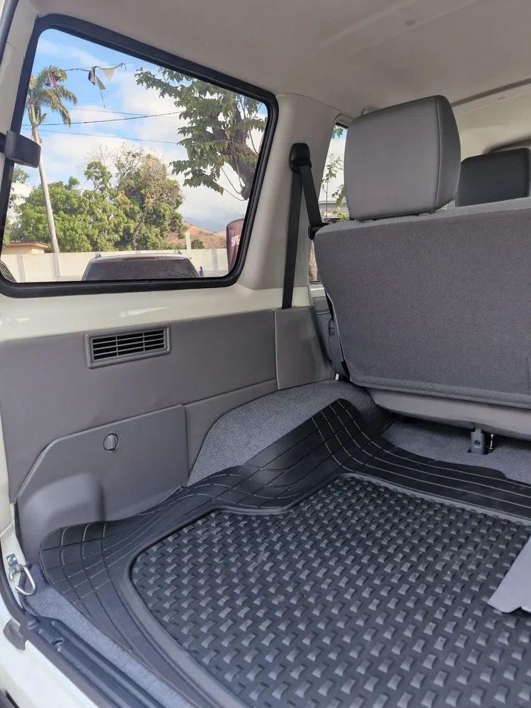 Toyota Land Cruiser 2023 Blanco Maracay