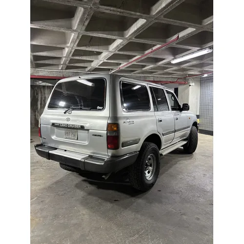 Toyota Land Cruiser Autana 2001 Plateado Caracas