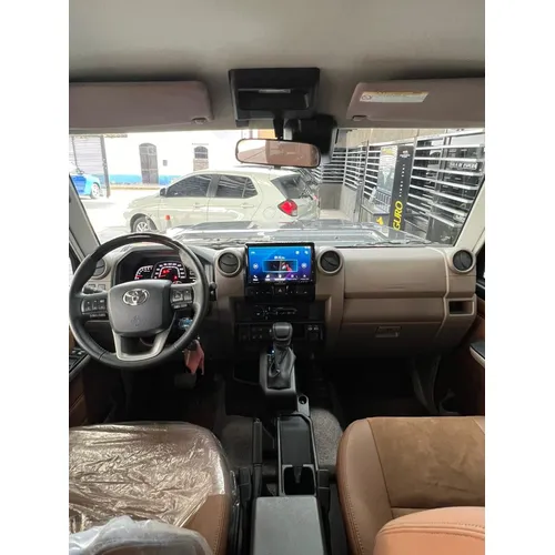 Toyota Land Cruiser GRJ 76 Aut 2025 Gris Barquisimeto