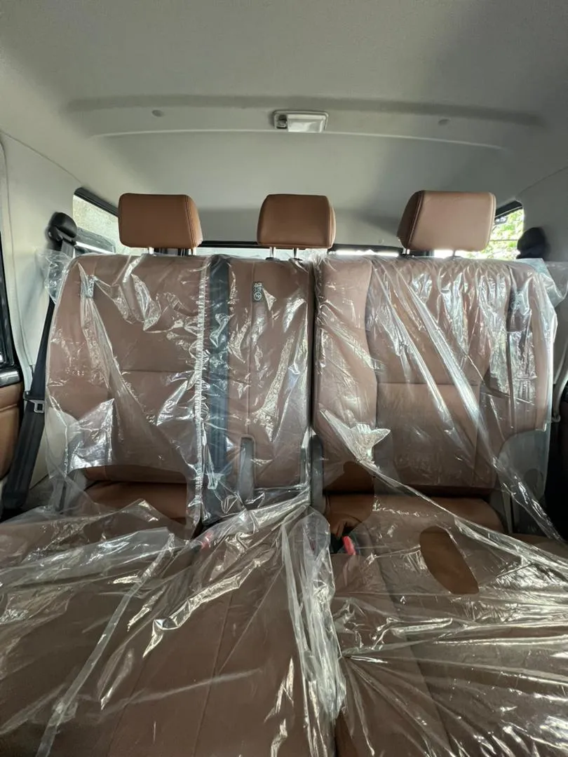 Toyota Land Cruiser GRJ 76 2025 Gris Barquisimeto