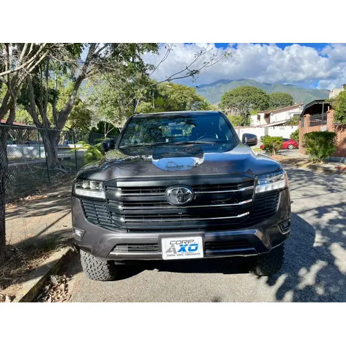 Toyota Land Cruiser GX.R 2022 Gris Caracas