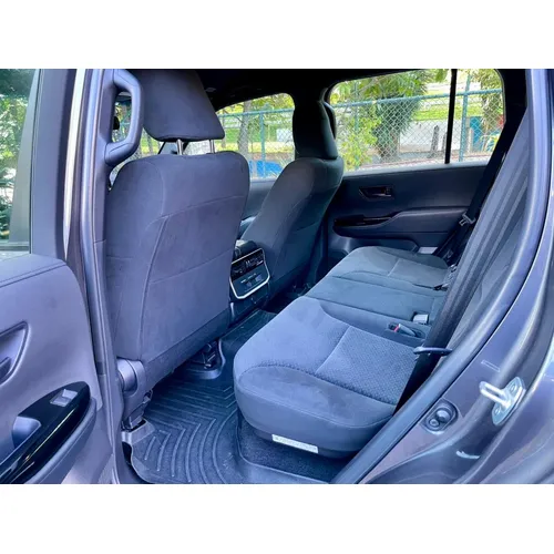 Toyota Land Cruiser GXR 2022 Gris Caracas