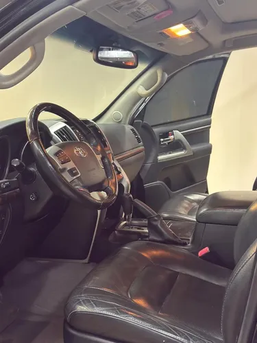 Toyota Land Cruiser 200 GX.R 2015 Negro Caracas