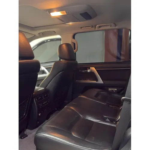 Toyota Land Cruiser 200 GX.R 2015 Negro Caracas