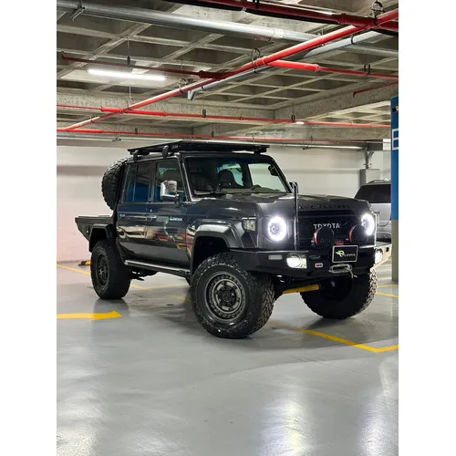 Toyota Land Cruiser 2019 Gris Caracas