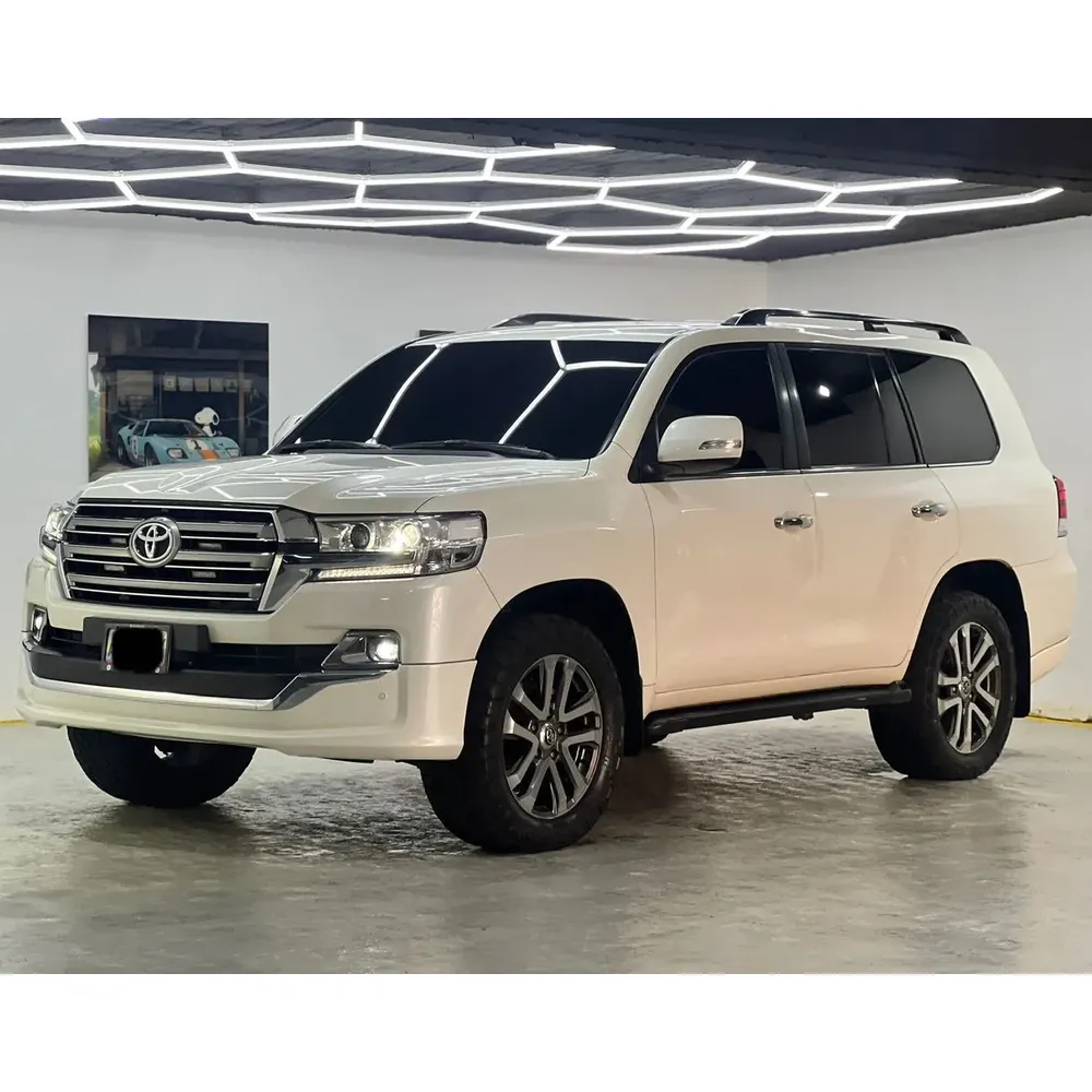 Toyota Land Cruiser 200 VX 2021 Plateado Caracas