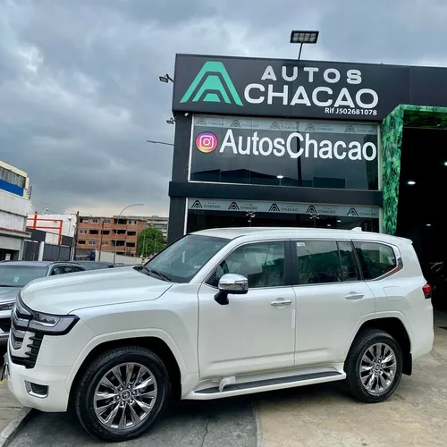 Toyota Land Cruiser 300 VX 2025 Blanco Caracas