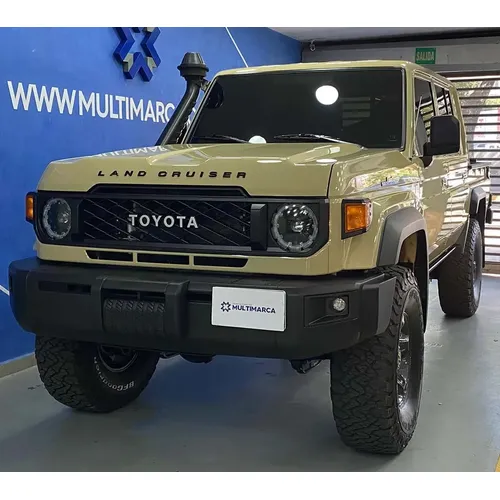 Toyota Land Cruiser 76 2025 Beige Caracas