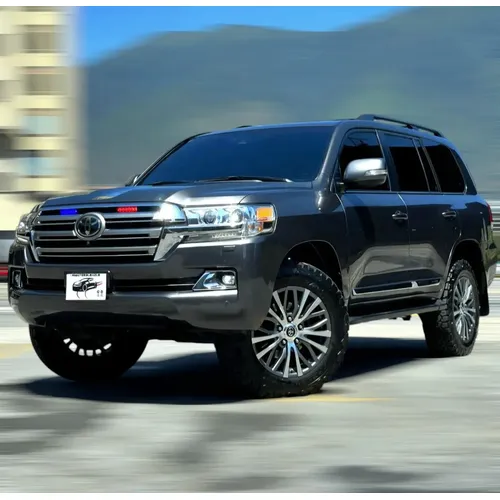 Toyota Land Cruiser 200 2017 Gris Caracas