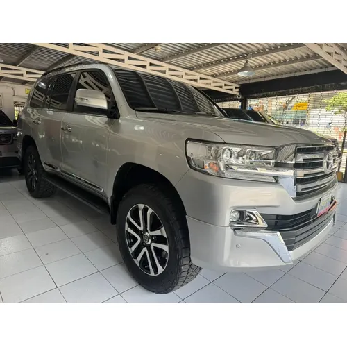 Toyota Land Cruiser 200 2021 Plateado Caracas
