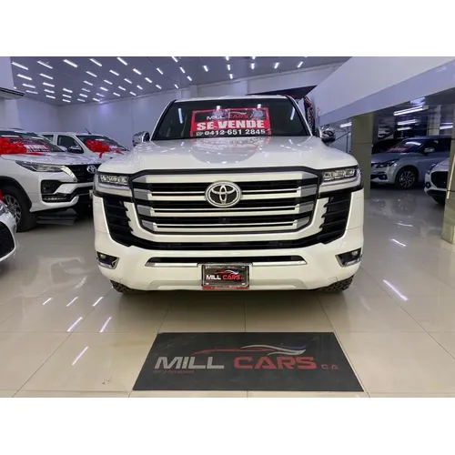Toyota Land Cruiser 300 2022 Blanco Caracas