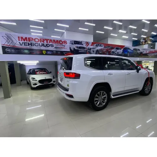 Toyota Land Cruiser 300 2022 Blanco Caracas